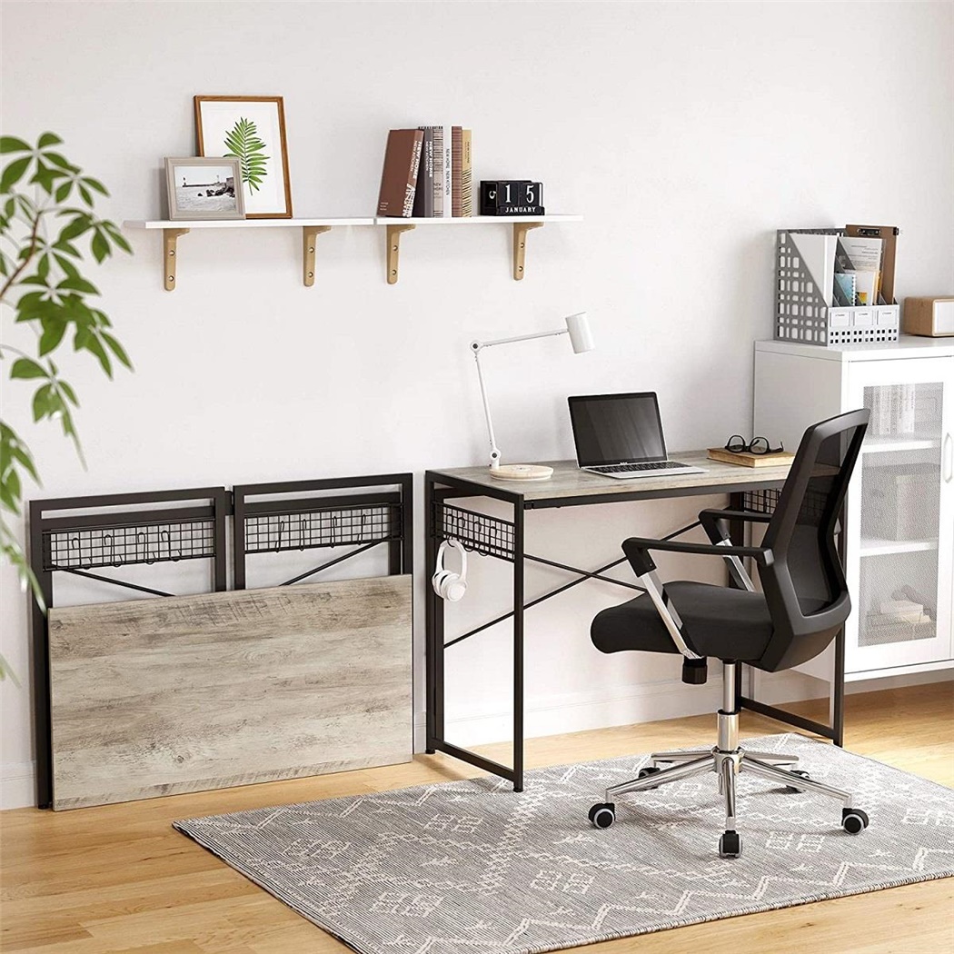 Bureau d'Ordinateur NERTON, Style Industriel, avec Roulettes, 120x60x93cm, Structure en Acier